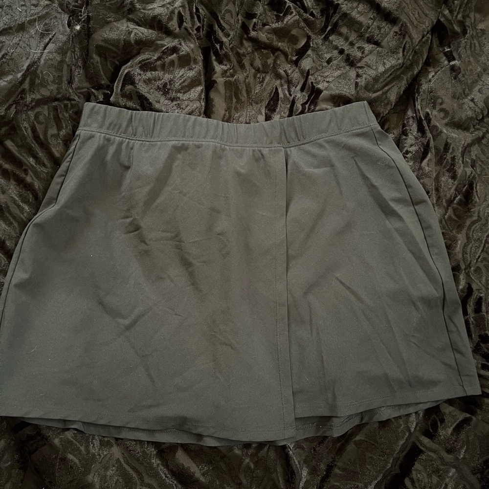 Skort